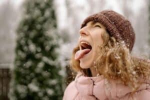Why Your Teeth Hurt More in Winter 3 - Olathe Dentist | Your Olathe Dentist Why Your Teeth Hurt More in Winter